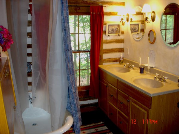 cabin2-bath-tub